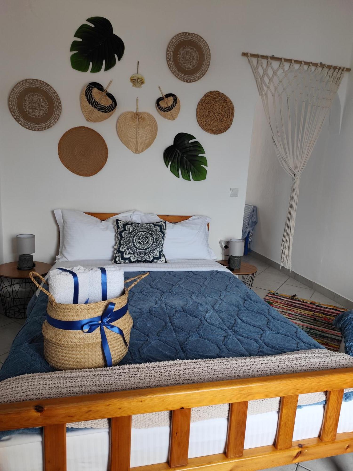 Mana Mia Seaside Apartments เลปโตการายา ภายนอก รูปภาพ
