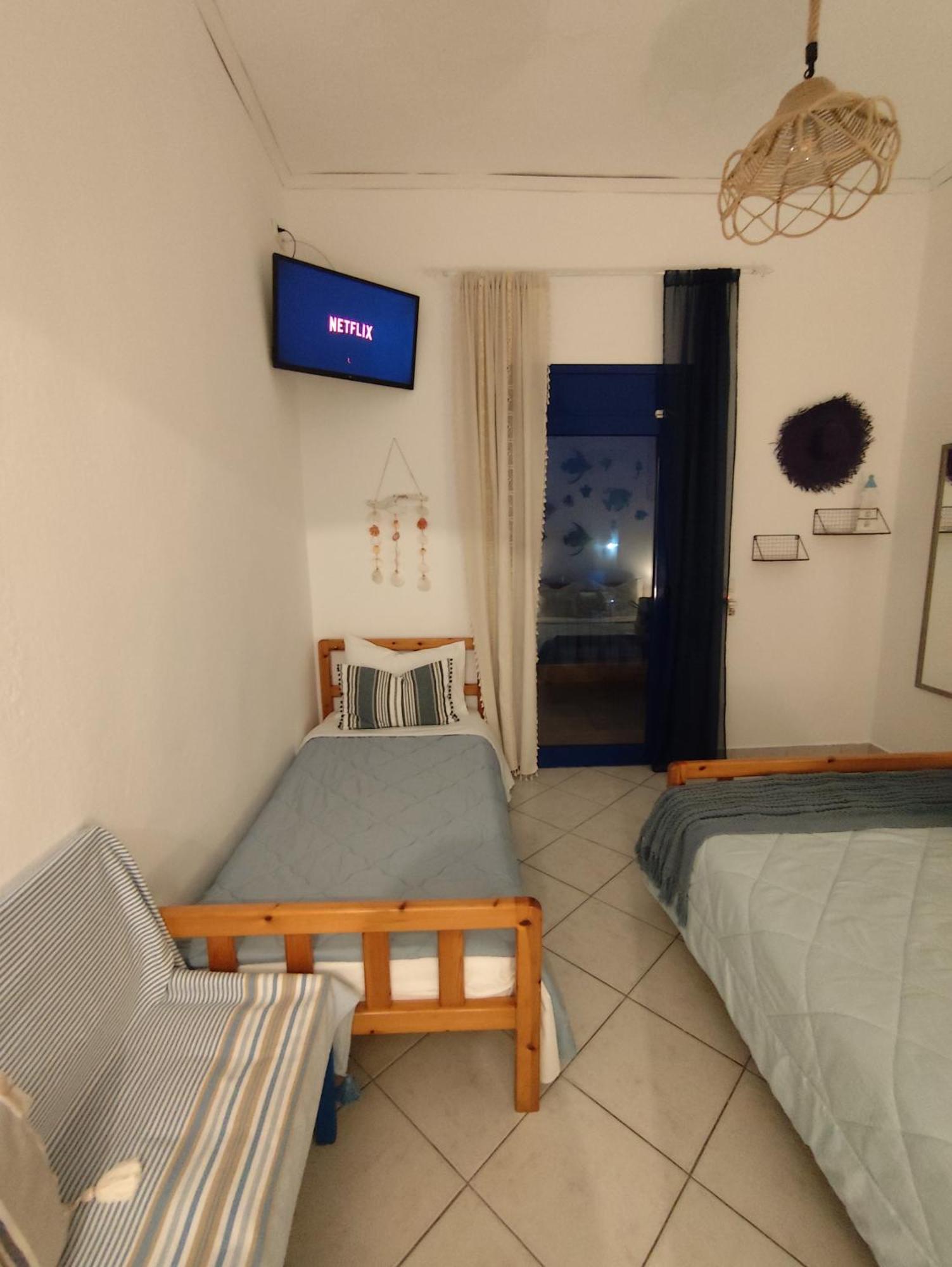 Mana Mia Seaside Apartments เลปโตการายา ภายนอก รูปภาพ