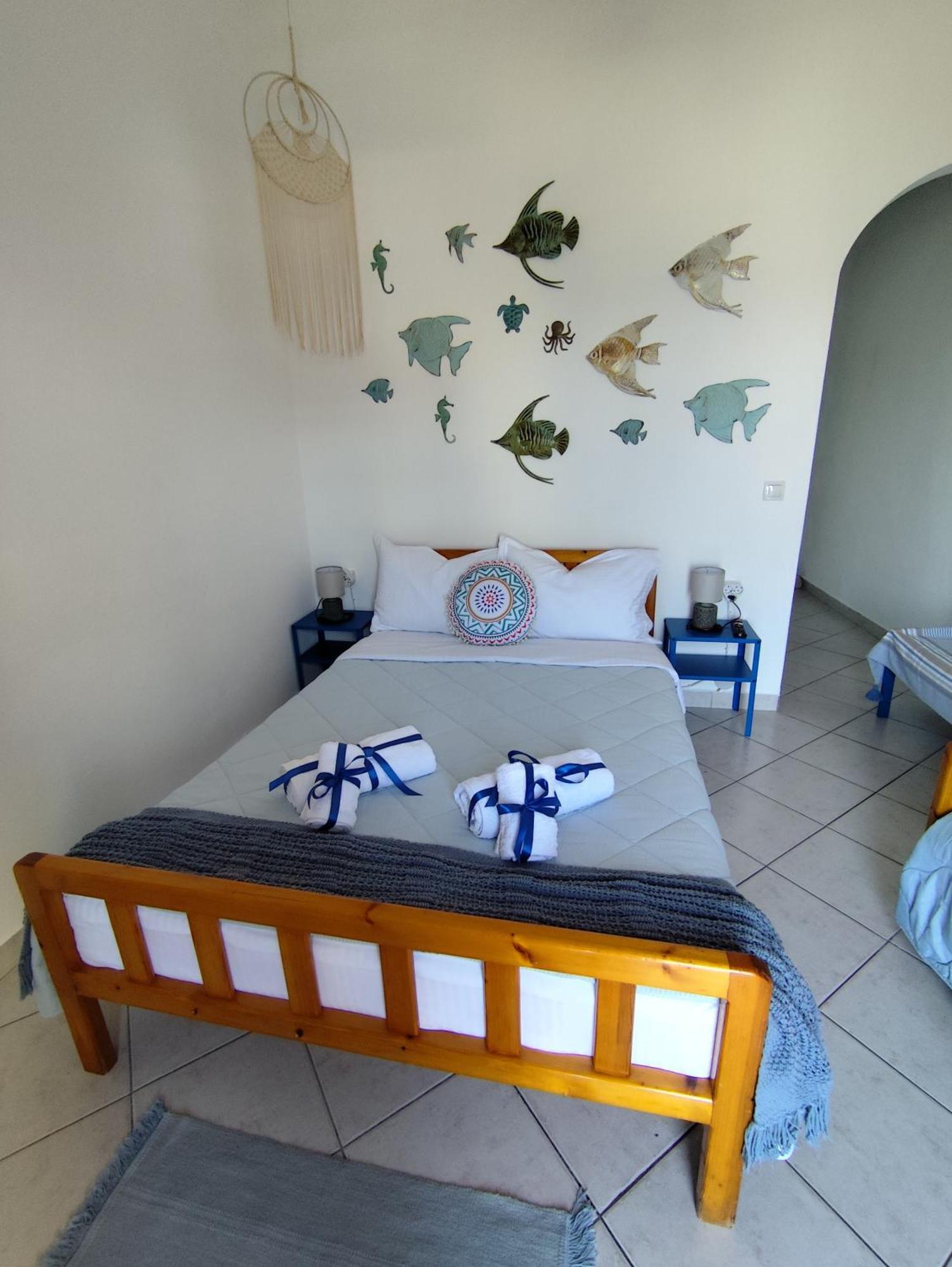 Mana Mia Seaside Apartments เลปโตการายา ภายนอก รูปภาพ
