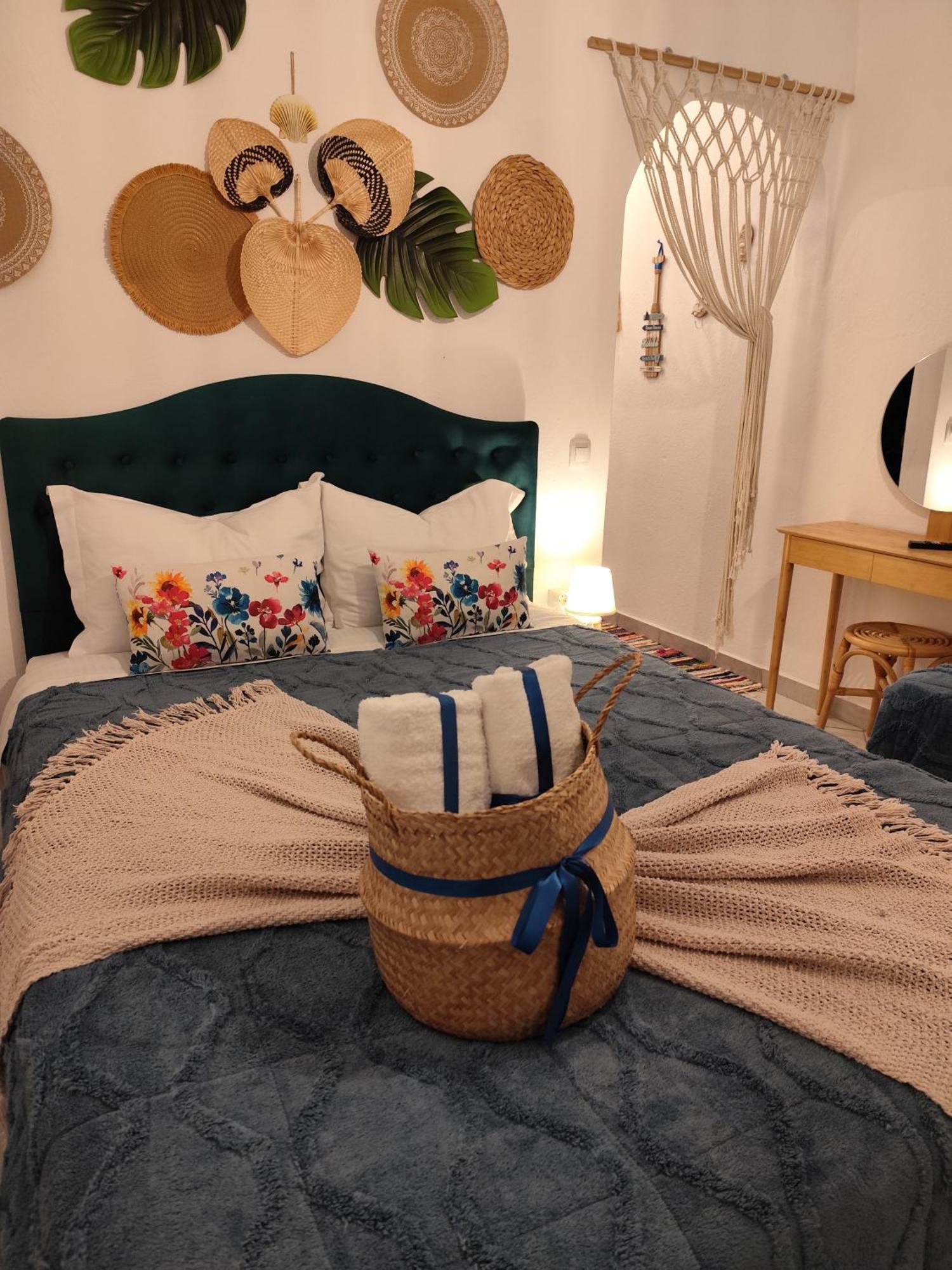 Mana Mia Seaside Apartments เลปโตการายา ภายนอก รูปภาพ